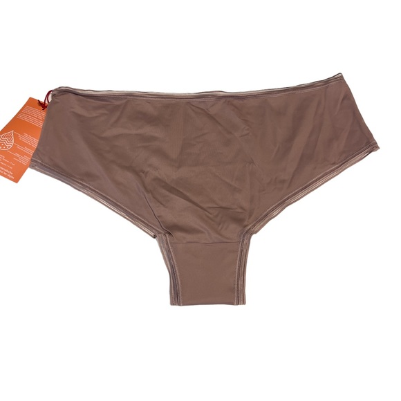 Thinx Mauve cheeky period underwear - Picture 2 of 3